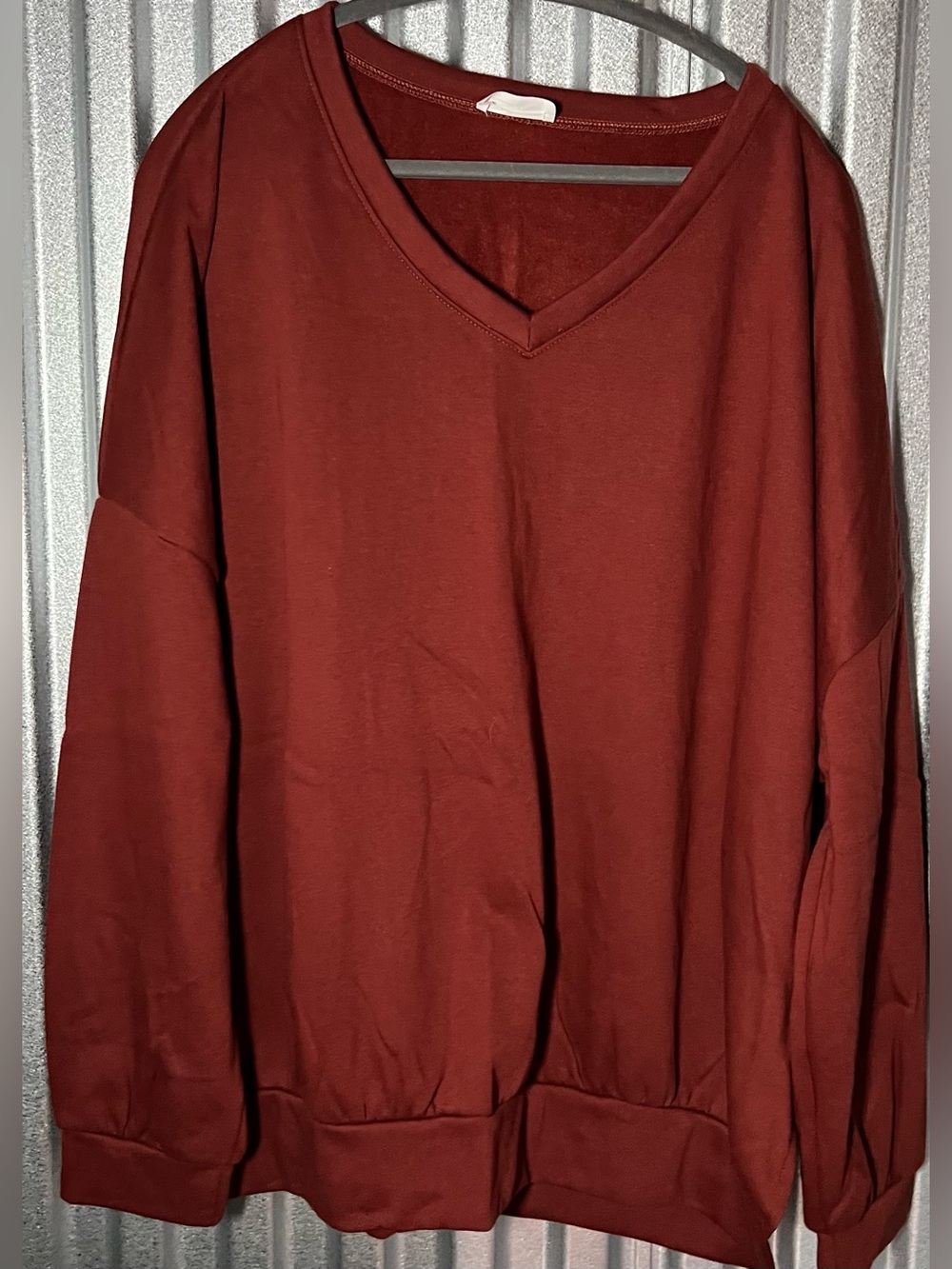 V-Neck Oversized Sweatshirt - Rust from Rolling Ranch Boutique 3X NWOT